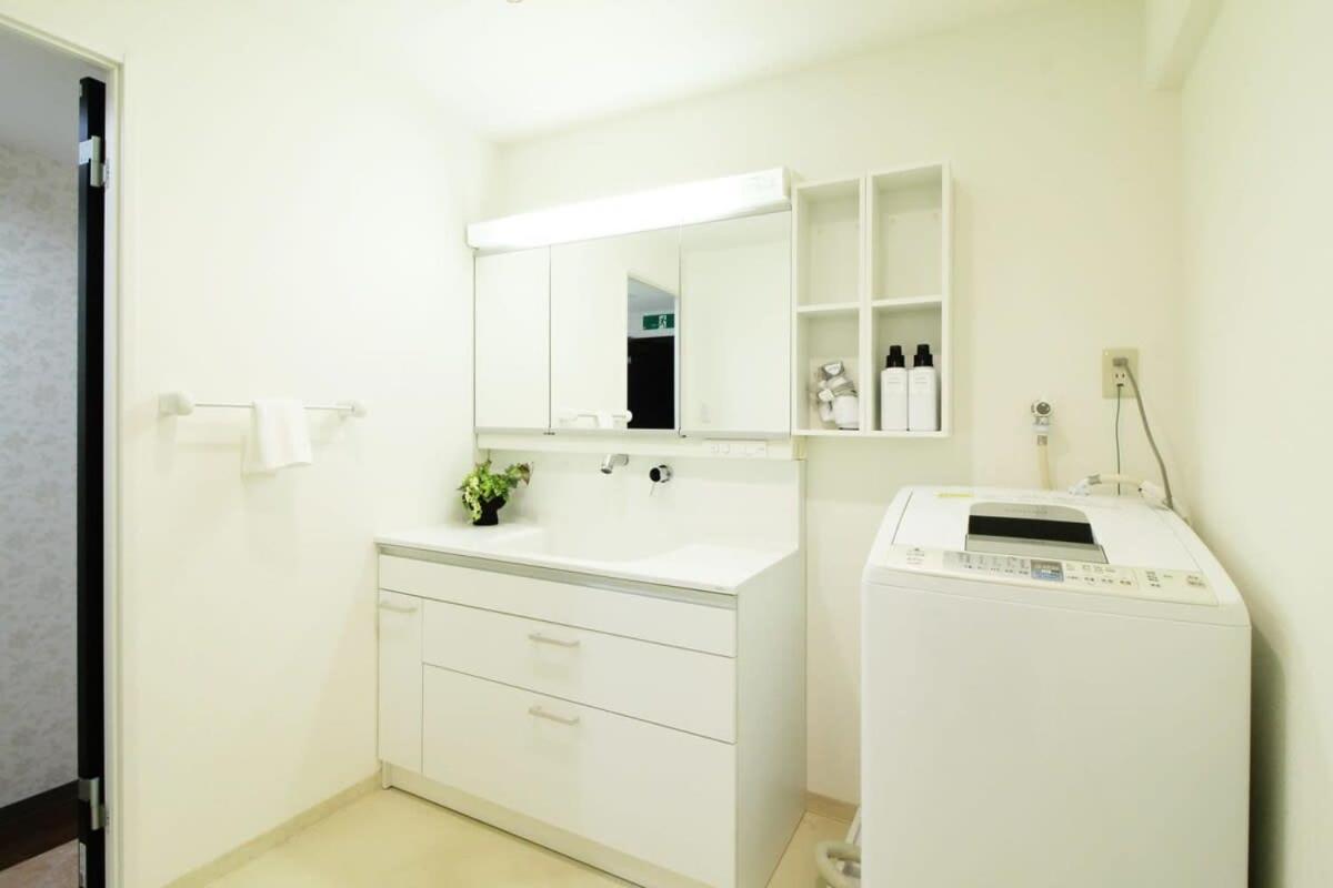 Bhotel La-Shante - 5 Mins Walk To The Peacepark & 2Br 10 Ppl #101 Hiroshima Bagian luar foto
