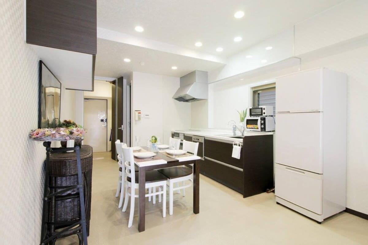 Bhotel La-Shante - 5 Mins Walk To The Peacepark & 2Br 10 Ppl #101 Hiroshima Bagian luar foto
